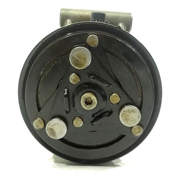 Compressor Ar Condicionado Fiat Mobi 2016    131655