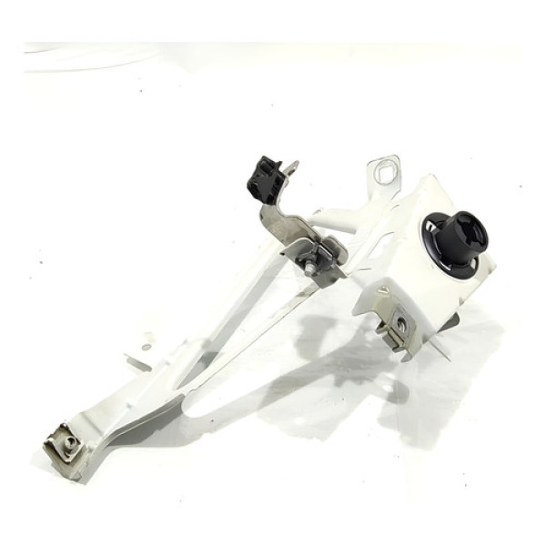 Suporte Calço Esquerdo Capô Bmw 750i Ya81 2015 38772