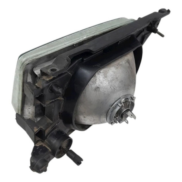 Farol Esquerdo Gm Kadett 1.8 1993    211805 Direito/passageiro