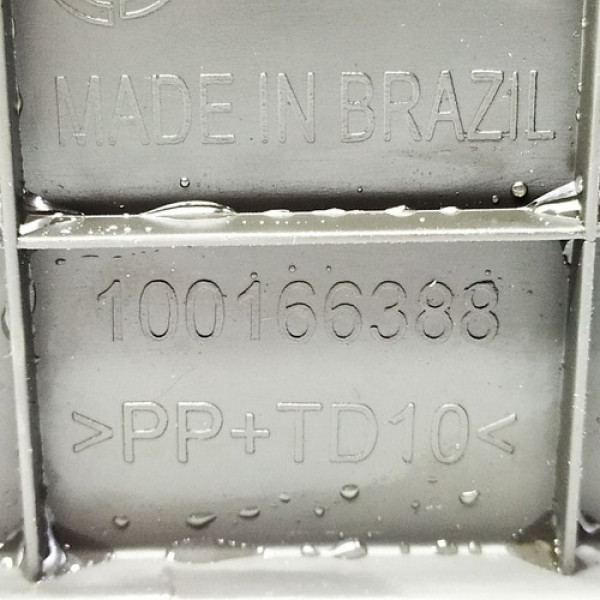 Aplique Tampa Traseira Fiat Idea Adventure 2007    123495