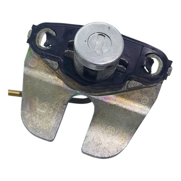 Cilindro Miolo Chave Tampa Traseira  Toyota Corolla 1.8  200 Não Informado