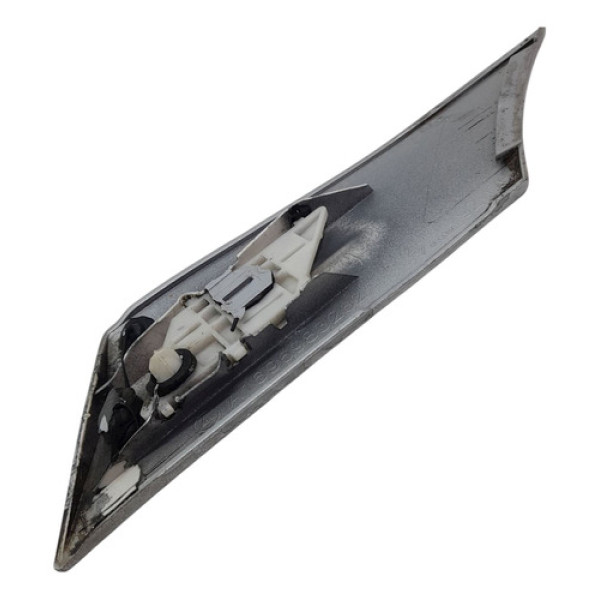 Aplique Lateral Direito Caixa Roda Mercedes-benz B200 2.0 20