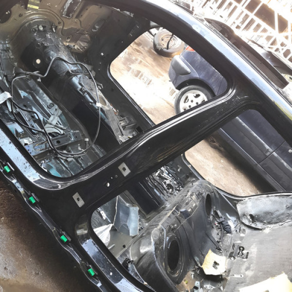 Caixa Ar Pé Coluna Central Esquerda  Bmw 550i 4.8  2009 1971 Não Informado