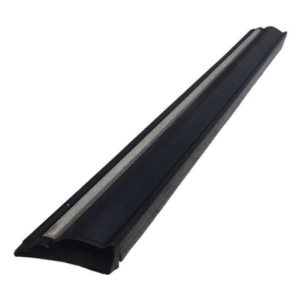 Borracha Aplique Lateral Direita Vw Santana Cl 2.0 1990 1662