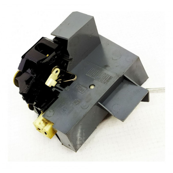 Fechadura Porta Dianteira Direita Renault Scenic 2003    138