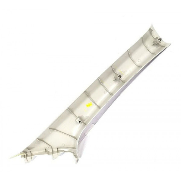 Capa Coluna Esquerda Para-brisa Nissan March 1.6s 2012 92624