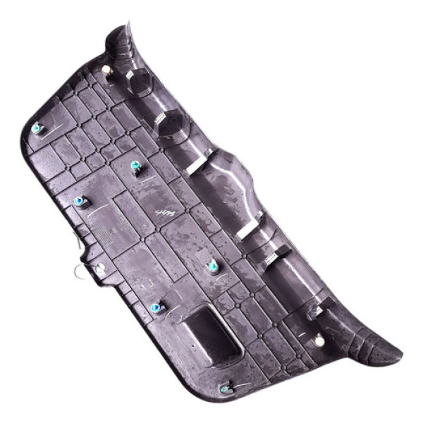 Acabamento Interno Tampa Traseira  Gm Sonic Hb 1.6 2013 2007 Não Informado