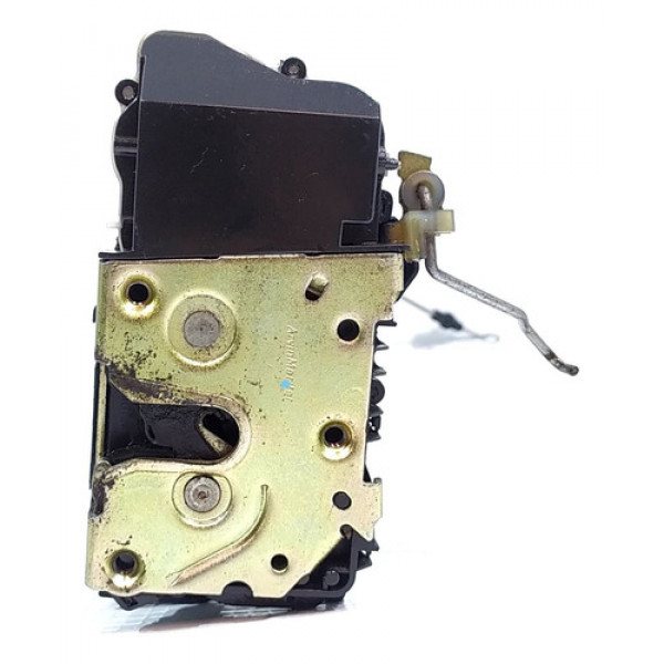 Fechadura Porta Dianteira Direita Peugeot 307 2007    136570