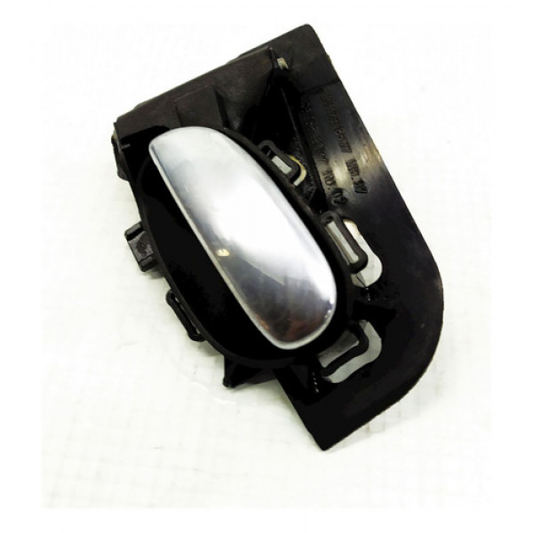 Maçaneta Interna Dianteira Direita Peugeot 206 2001    8635