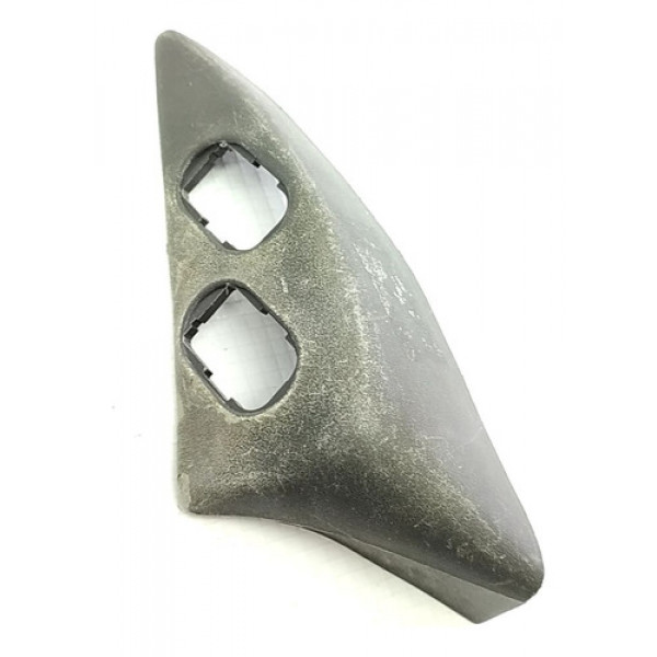 Moldura Botão Vidro Dianteiro Esquerdo Gm Corsa 1997    1166