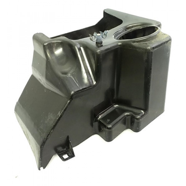 Moldura Interna Farol Direito Vw Polo Class 1.8  1999 131325