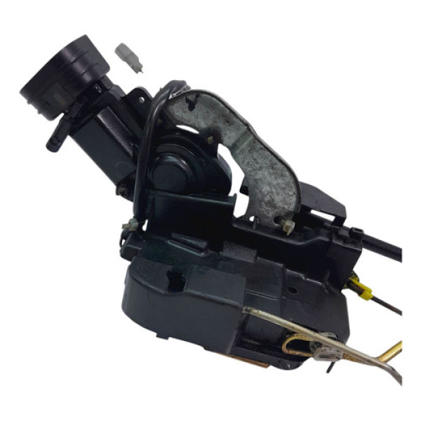 Fechadura Porta Dianteira Esquerda  Toyota Corolla 1.8  2002