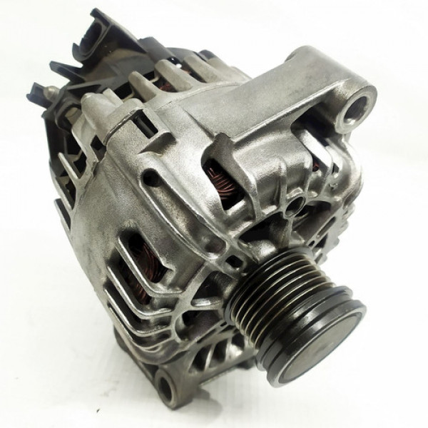 Alternador Ford New Fiesta 2012    106837