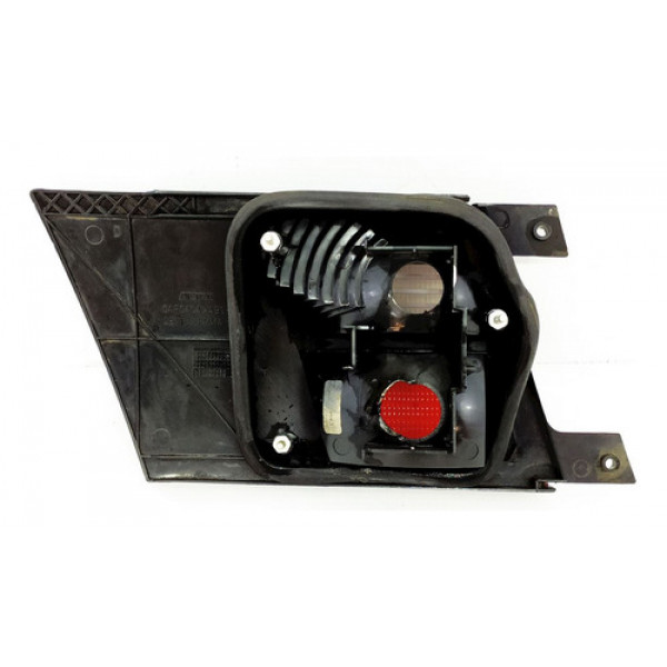 Lanterna Direita Tampa Traseira Vw Santana 2003    135842