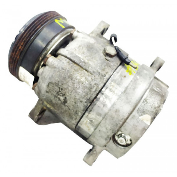 Compressor Ar -condicinoado Renault Megane 1.6 8v 2000    44
