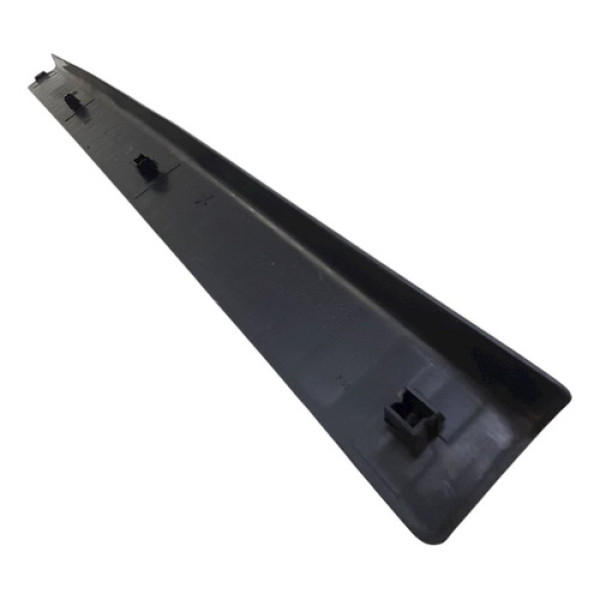 Soleira Externa Porta Dianteira Direita  Jeep Cherokee Sport