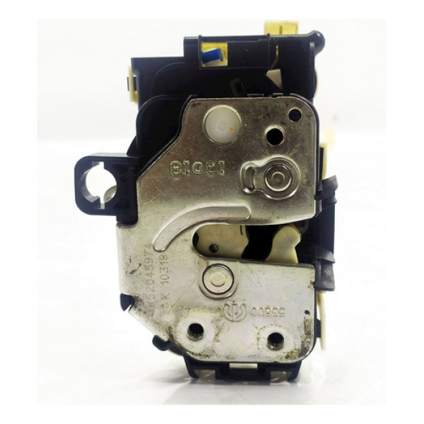 Fechadura Porta Dianteira Direita Fiat Cronos 1.8 16v At 201