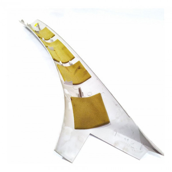 Capa Coluna Direita Para-brisa Peugeot 206 Sw 2008 8038