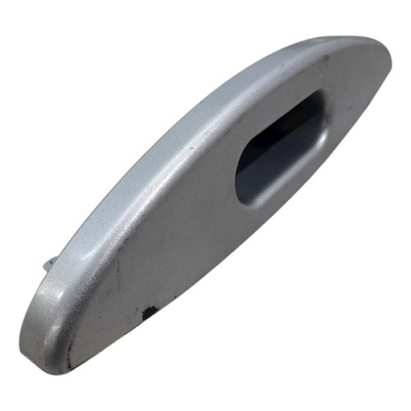 Puxador Forro Porta Dianteira Esquerda Lifan/320 1.3 2010    Não Informado