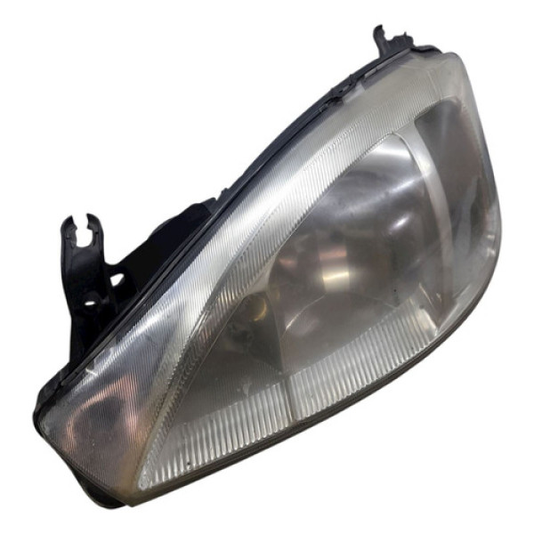 Farol Esquerdo Gm Corsa Sedan 1.8 2003 V1744 - P16 Direito/passageiro