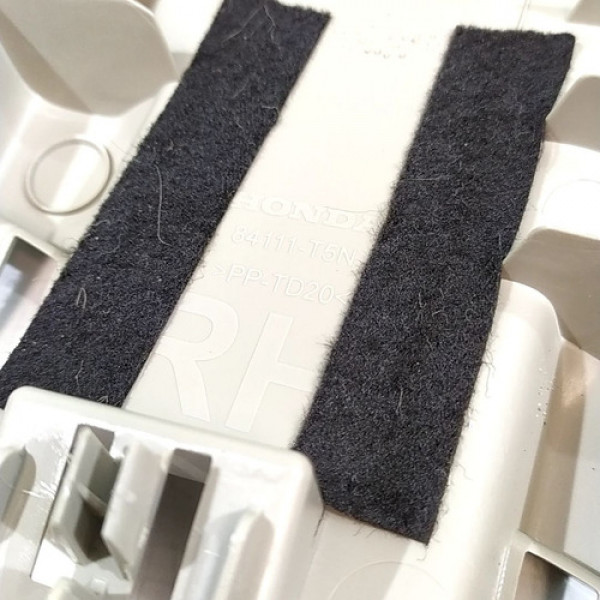 Acabamento Superior Coluna Central Direita Honda Fit Dx Mt 1