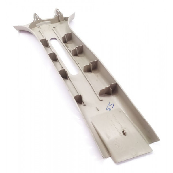 Capa Superior Coluna Central Direita Renault Sandero 1.0 16v