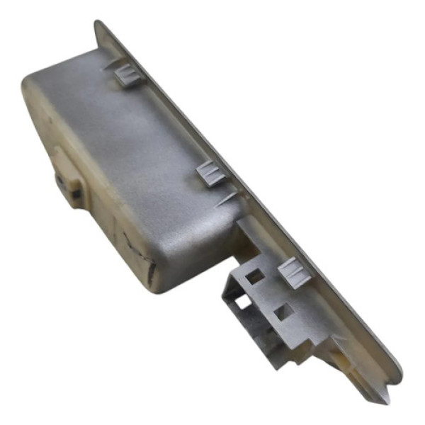 Puxador Porta Traseira Direita  Chery Celer 1.5  2013 212763 Não Informado