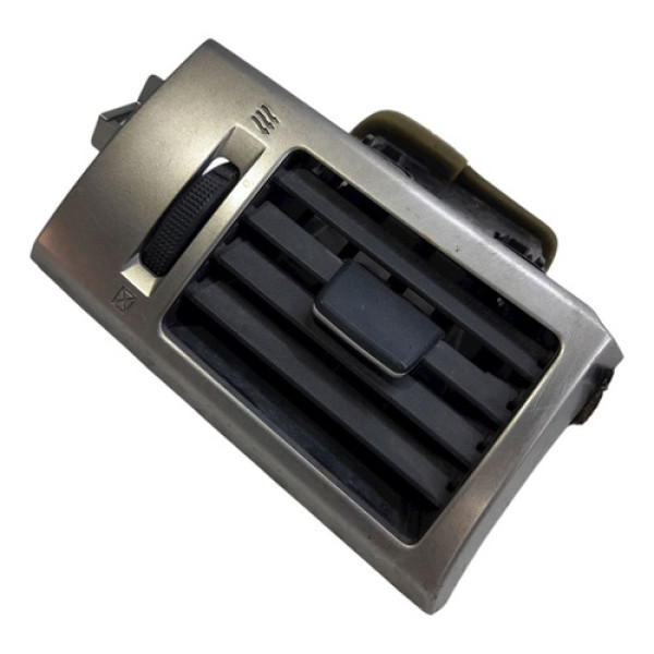 Difusor Ar Esquerdo  Nissan Tiida 1.8 2011 203534