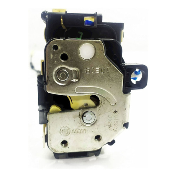 Fechadura Porta Dianteira Esquerda Fiat Cronos 1.8 16v At 20