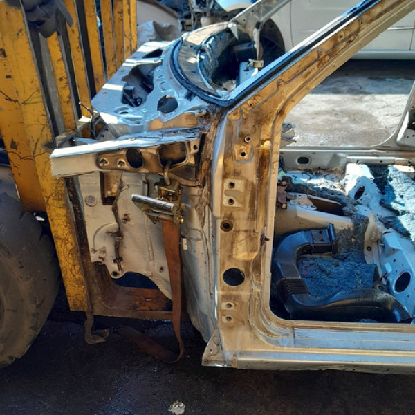 Caixa Ar Pé Coluna Central Esquerda  Fiat Palio Attractiv 1.