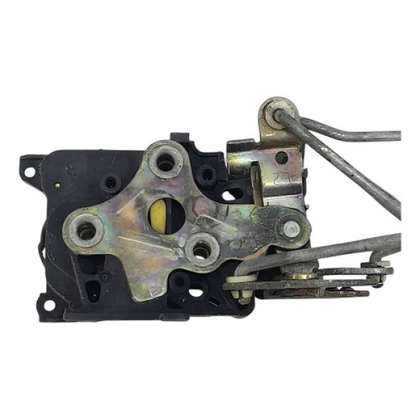 Fechadura Porta Esquerda  Gm S10  2.4  2002 200842 Não Informado