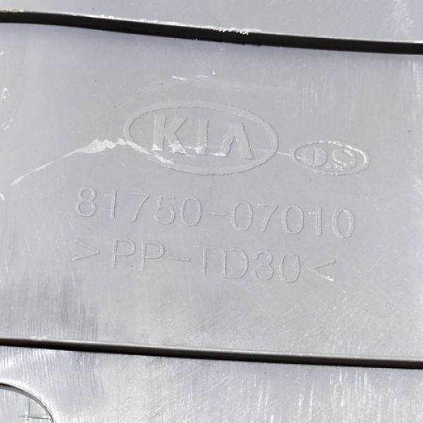 Acabamento Tampa Traseira Kia Picanto Ex 1.1 2007 40844