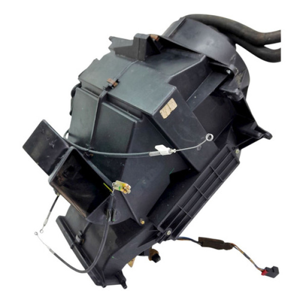 Caixa Ar Forçado Fiat Uno 1994    199159 Não Informado