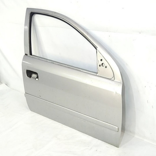 Porta Dianteira Direita Gm Astra Gls Sed  2000 V1510 - P32