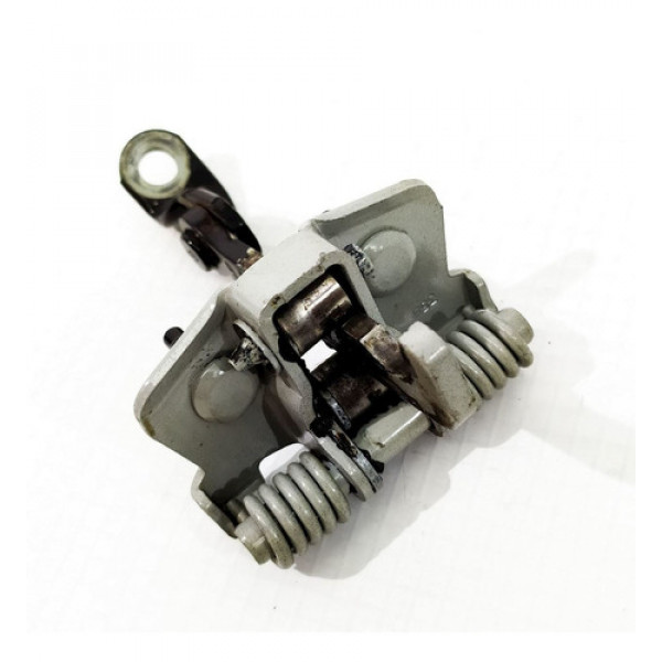 Limitador Porta Dianteira Direita Peugeot 206 2007 112558