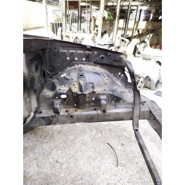 Longarina Esquerda  Jeep Cherokee Sport 3.7 2005 186300