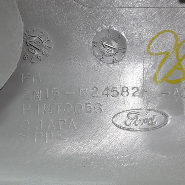 Acabamento Superior Coluna Central Direita  Ford Ecosport 1.