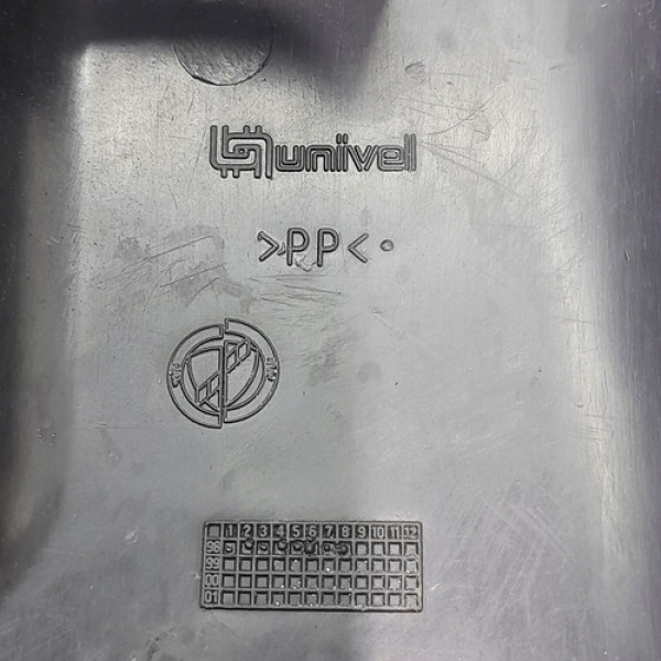 Defletor Proteção Gargalo Tanque Combustível  Fiat Palio 1.0 Não Informado