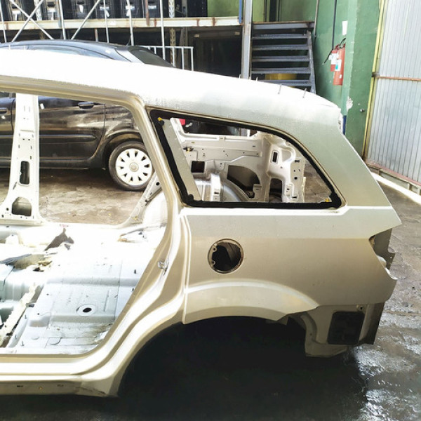 Lateral Esquerda Dodge Journey R/t 2012 V1790 - P22