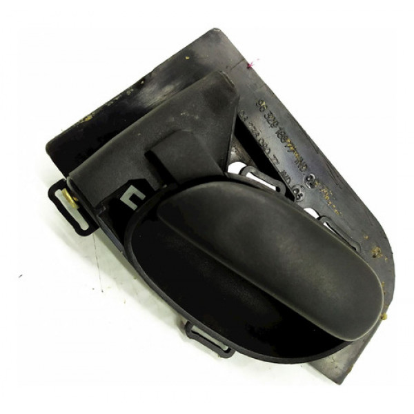 Maçaneta Interna Traseira Direita Peugeot 206 2002    1412