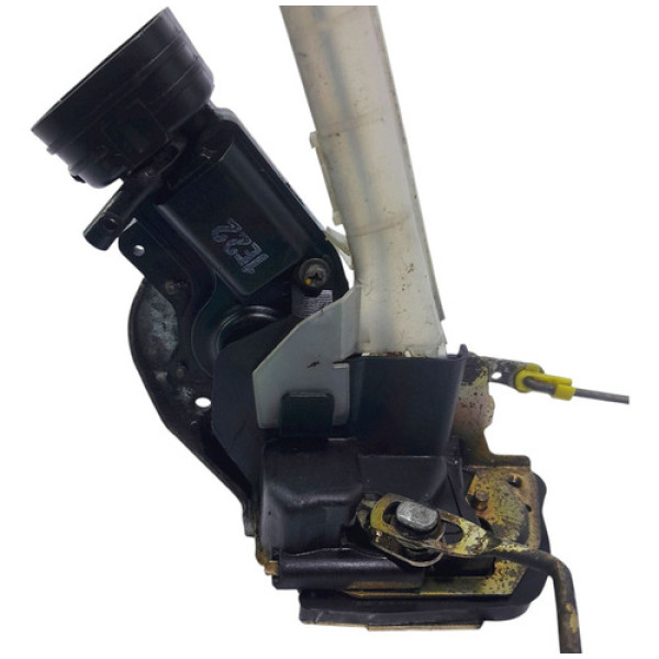 Fechadura Porta Traseira Esquerda  Toyota Corolla 1.8  2002 