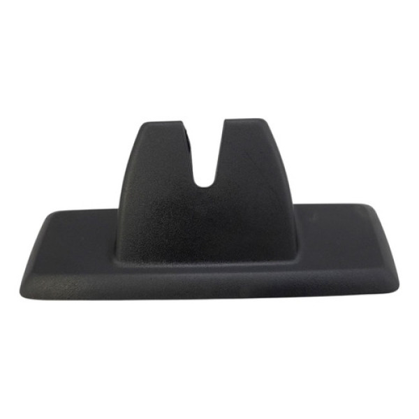 Acabamento Fechadura Tampa Traseira  Gm Sonic Hb 1.6 2013 20 Não Informado