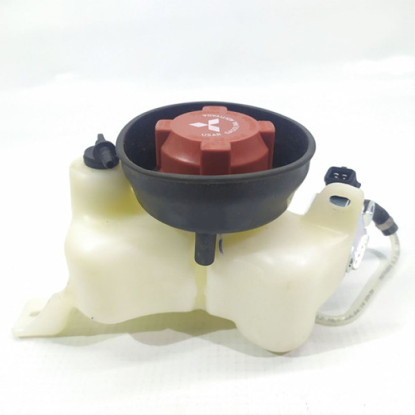 Reservatório Partida Frio Mitsubishi Pajero Tr4 2013    1119