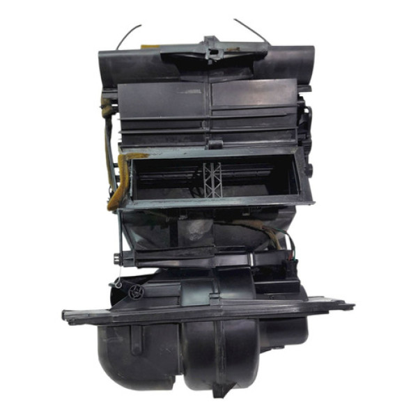 Caixa Ar Forçado  Fiat Siena 1.0  2010 201877 Não Informado