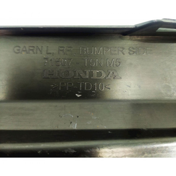 Moldura Esquerda Para-choque Traseiro Honda Fit Dx Mt 1.5 20
