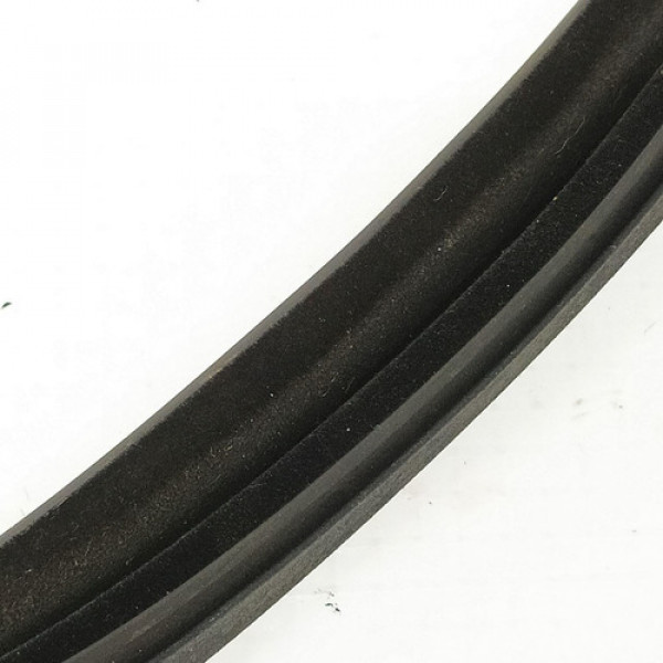 Borracha Canaleta Vidro Porta Dianteira Direita Gm Classic 2