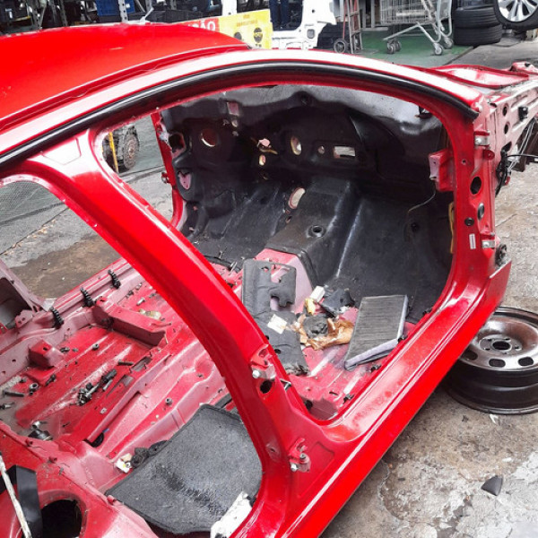 Caixa Ar Pé Coluna Central Direita Peugeot 207 Xr  2011 1866