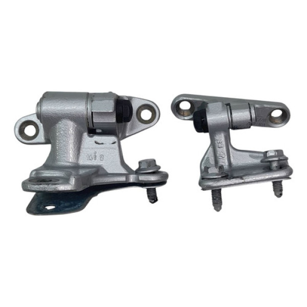 Dobradiça Porta Traseira Direita  Mercedes-benz B200 2.0 200