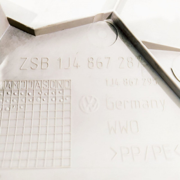 Capa Coluna Traseira Esquerda Vw Golf Sr 2000    103799