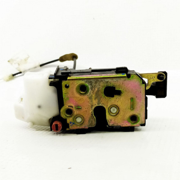 Fechadura Porta Traseira Esquerda Ford Fiesta 2002/14    130